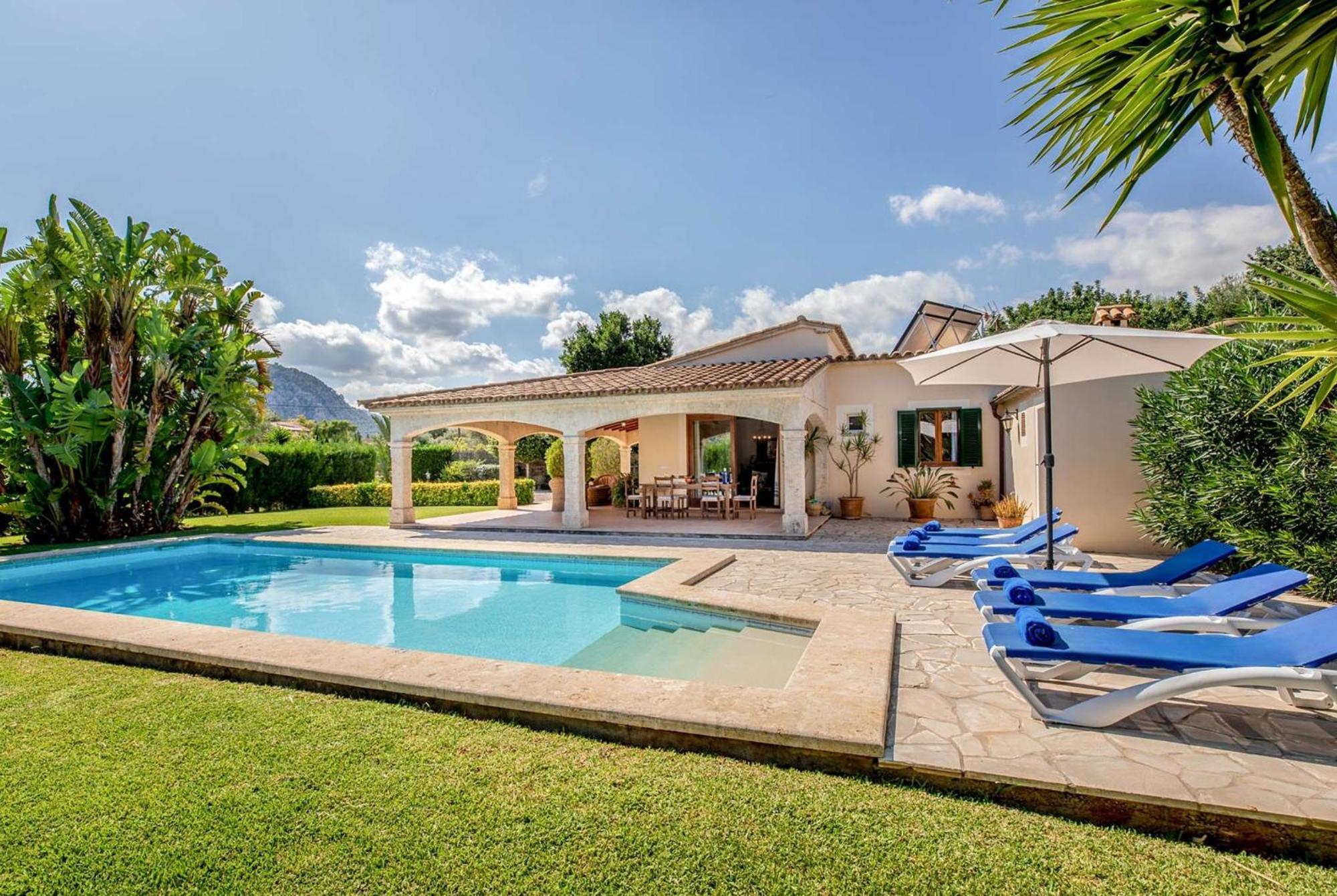 Villa Cuxach Mateu Pollenca